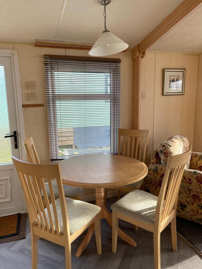 Immaculate 2-Bed Static Caravan At Monrieth Newton Stewart Extérieur photo
